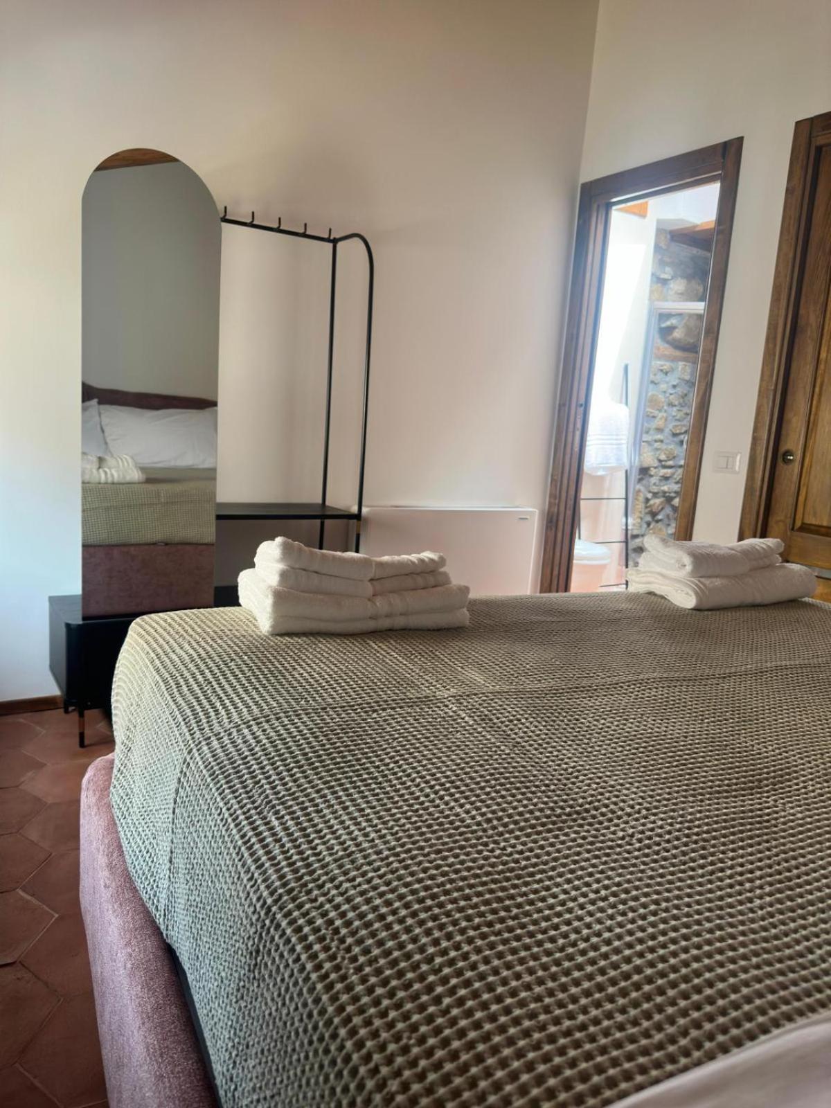 La Mansarda Bed & Breakfast Castellabate Exterior photo