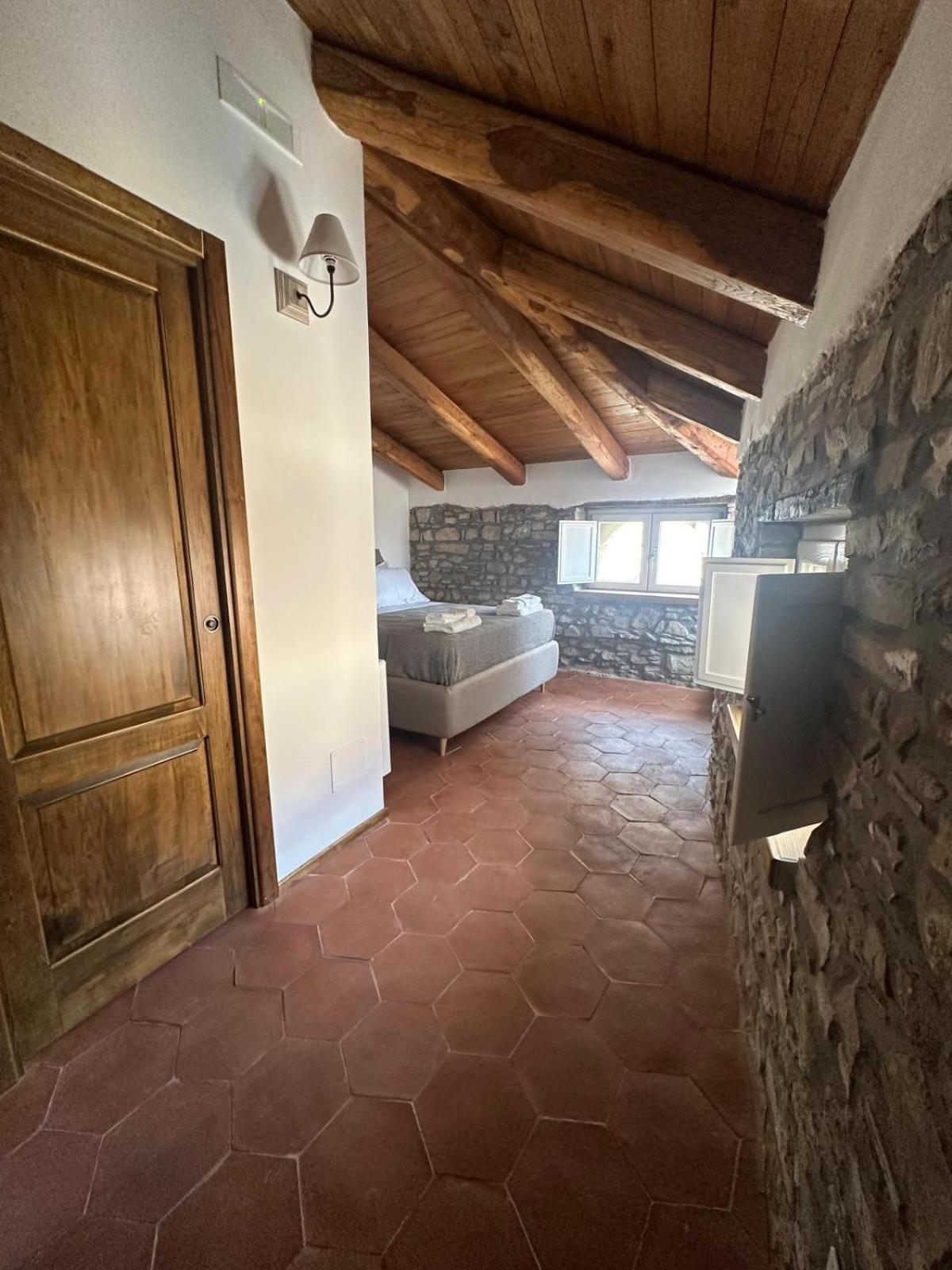 La Mansarda Bed & Breakfast Castellabate Exterior photo
